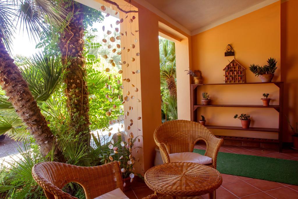 Hotel Ristorante Sa Pedrera Càbras Εξωτερικό φωτογραφία